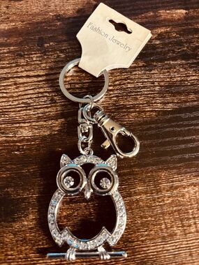 Silver Tone Crystal Rhinestone Owl Keychain Bag Charm
